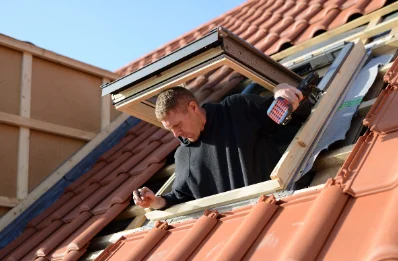 Pose de fenêtres de toit Velux à Aubure